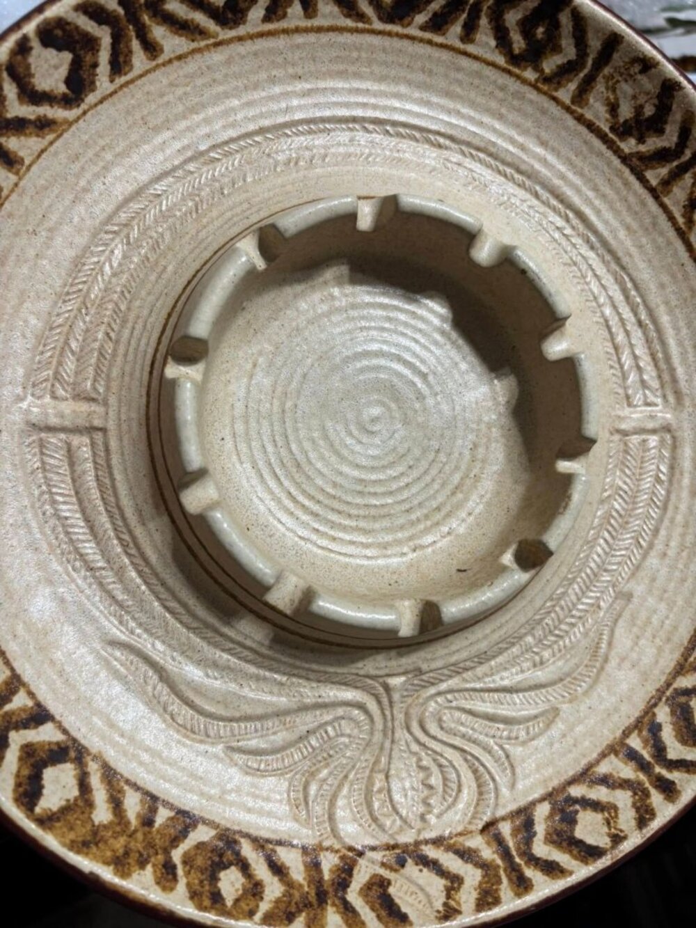 Vintage Pottery Craft USA 440 Large Studio Pottery Ashtray 10” MCM Brutalist Bow - Picture 3 of 6